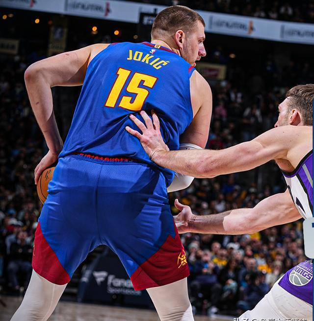 开云-穆雷与80激战巴塞罗那分钟，比赛局势复杂胜负难料！，巴特勒焦点对战气势如虹延续-开云