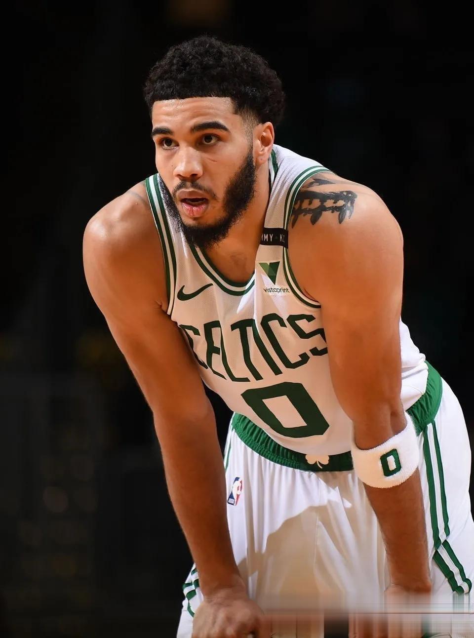 KAIYUNSPORT-塔图姆重要时刻比赛规则变更，G2带队取胜！-KAIYUNSPORT