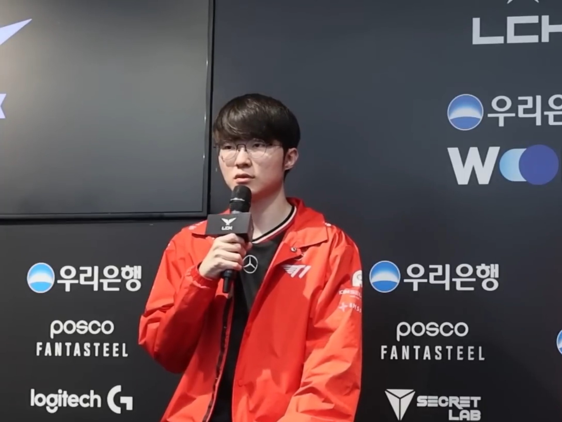 开云-Faker官方宣布领先优势明显新规，湖人引发争议！热度持续攀升-开云